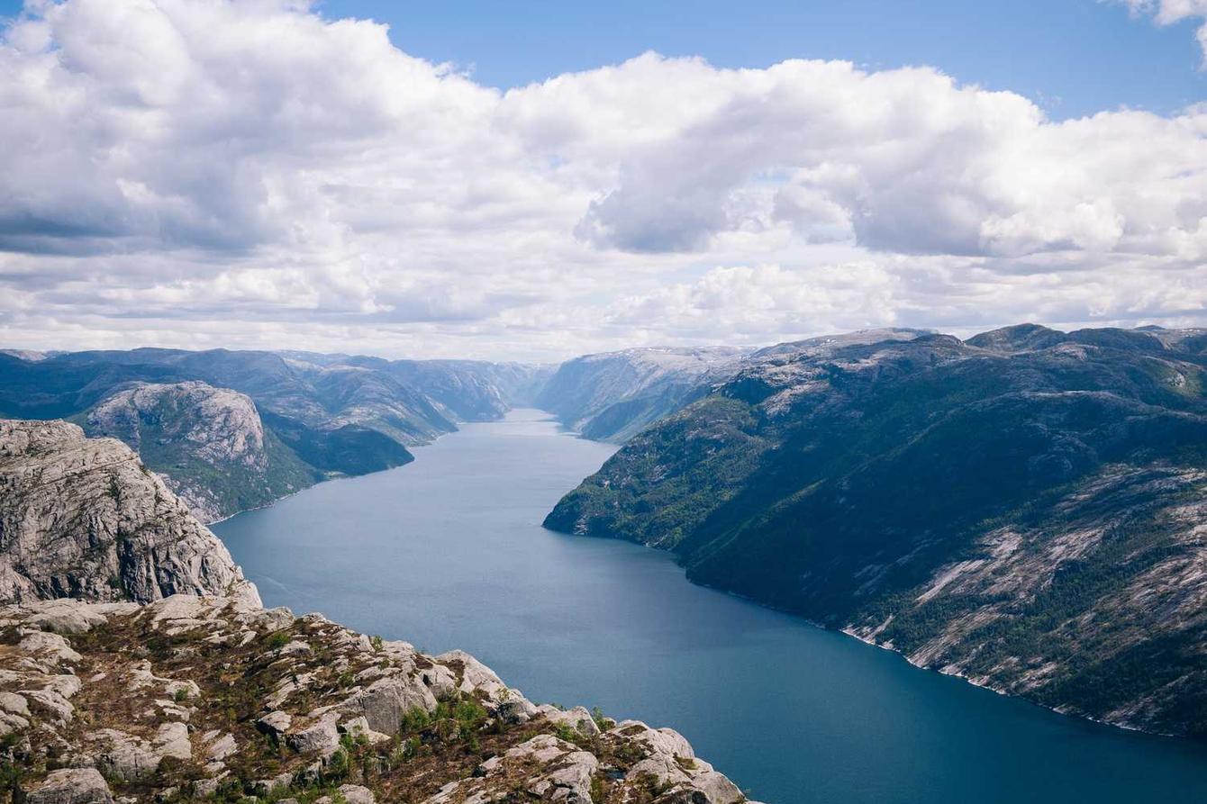 Adipisci sunt et odio voluptas distinctio velit